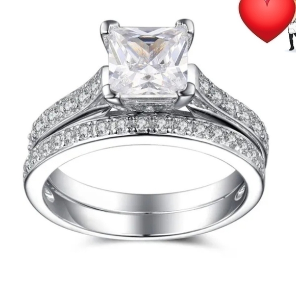 925 silver Square Princess Center Accented Round 7 CZ Stones on each side - Picture 1 of 8